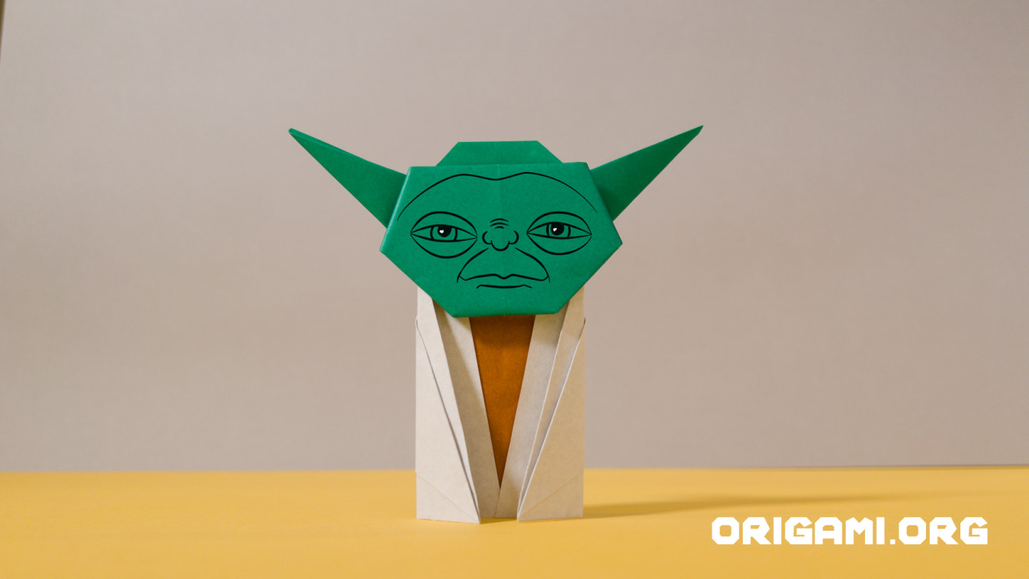 Einfacher Origami Yoda