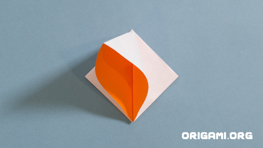 Boîte à étoiles Origami étape 8