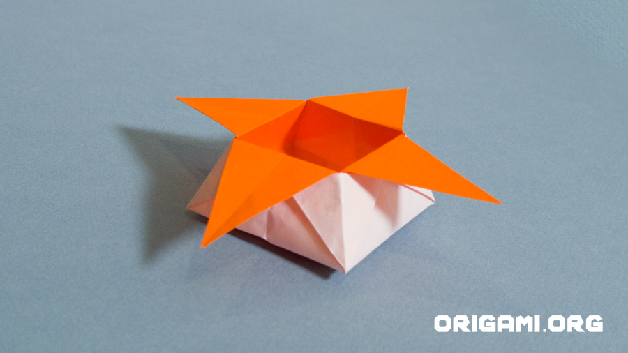 Boîte à étoiles Origami étape 52