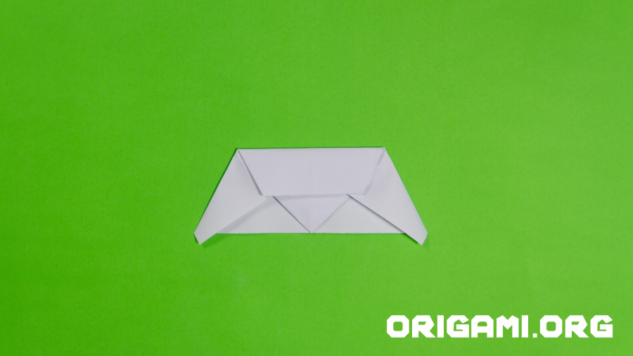 Origami-Flächenflugzeug Schritt 17