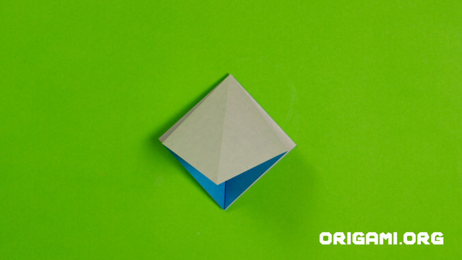 Origami Kornblume Schritt 11