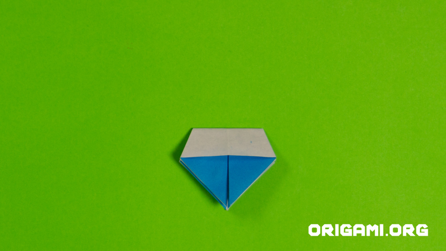 Origami Cornflower Step 38