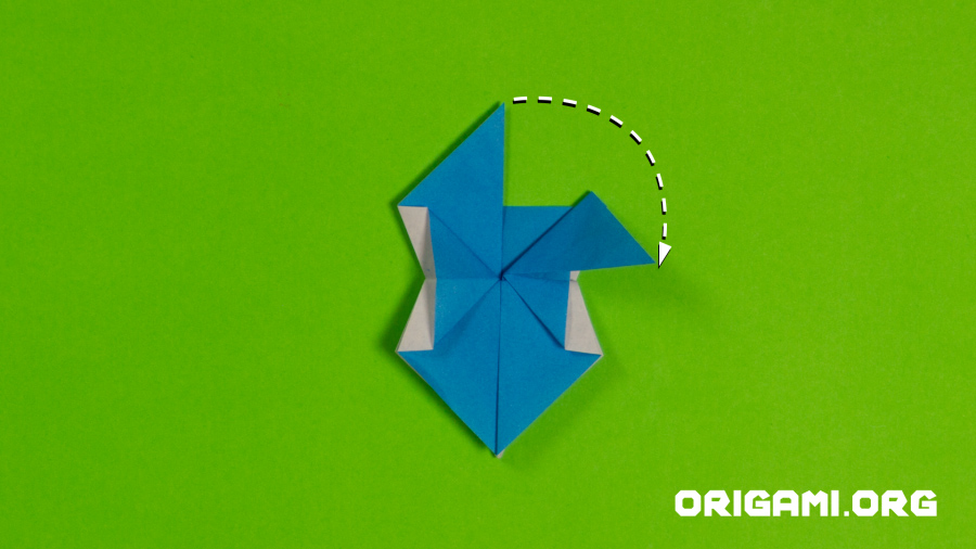 Origami Cornflower Step 44