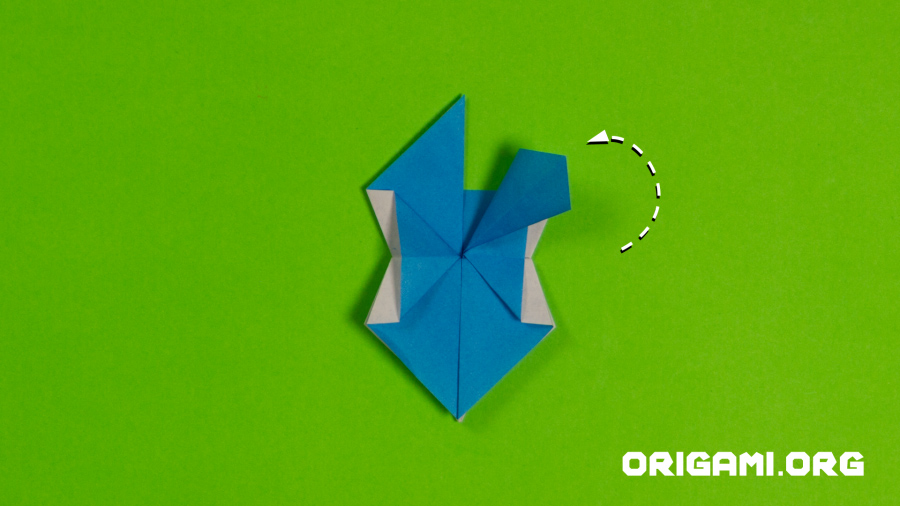 Origami Cornflower Step 46