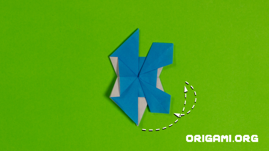 Origami Cornflower Step 48